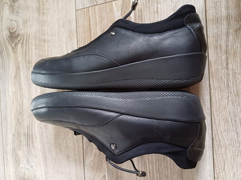 Czarne skórzane adidasy sneakersy damskie Stonefly rozm 39.