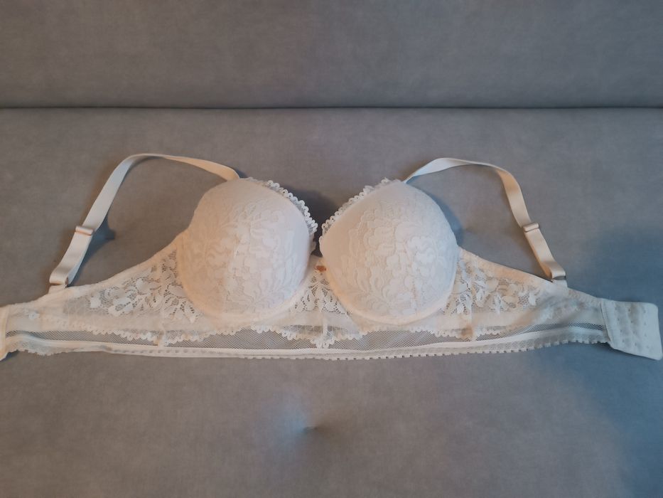 Komplet Biustonosz plus majtki esotiq r.70F , L