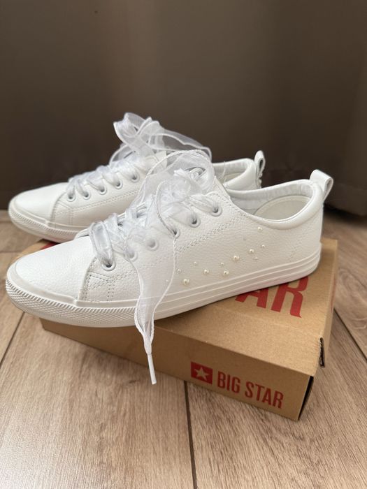 skórzane tenisówki big star JJ274311 białe