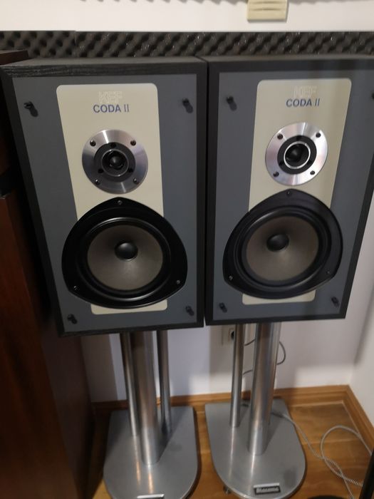 Colunas kef coda 2