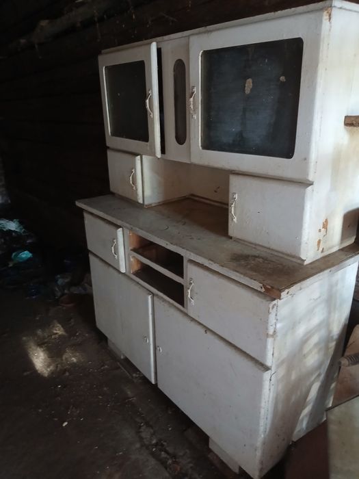 Meble kuchenne kredens prl