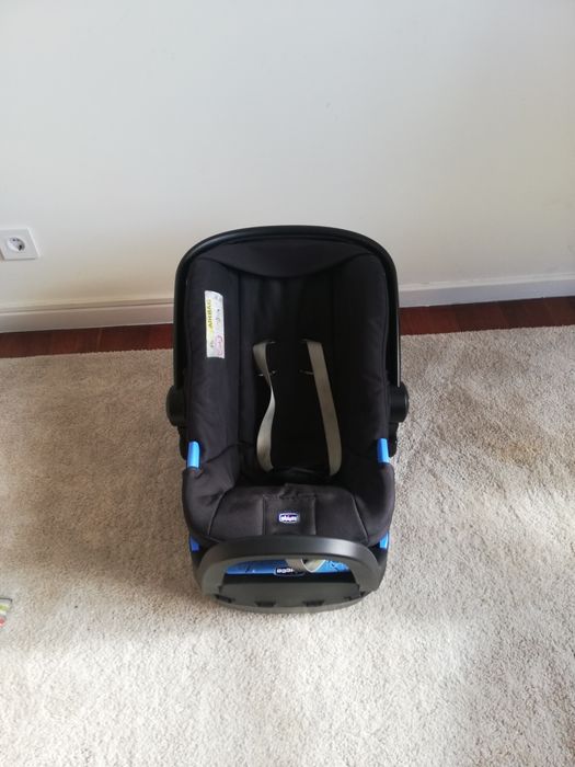 Trio chicco com suporte fixação automóvel