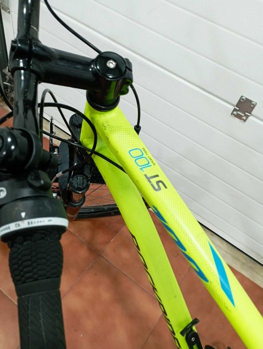 BTT Rockrider ST 100 Roda 27.5