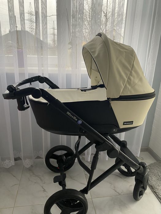 Дитяча коляска ,