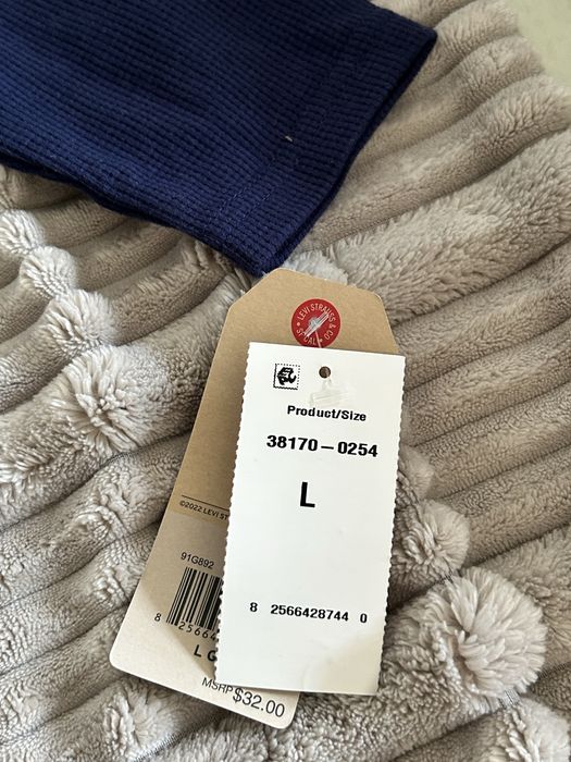 Лонгслив кофта Levis L