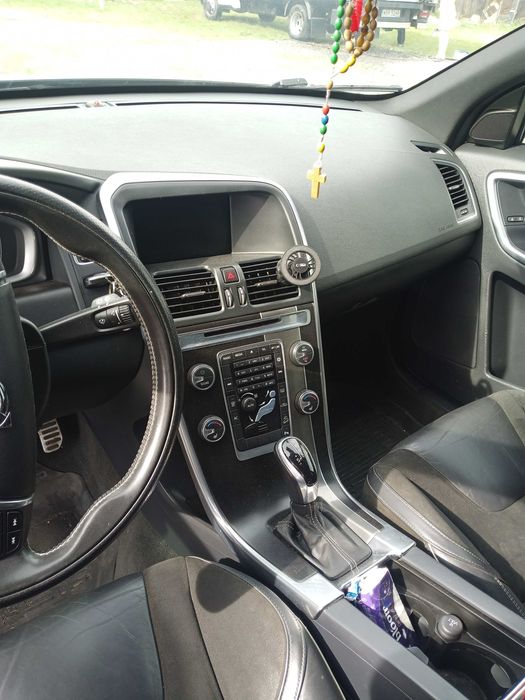 Volvo XC60 2014 2.4D 181KM