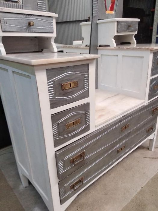 Penteadeira, Toucador espelho Vintage Branco Prata, restaurado anos 60