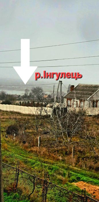 Приватизована дача ,поруч з  містом  !