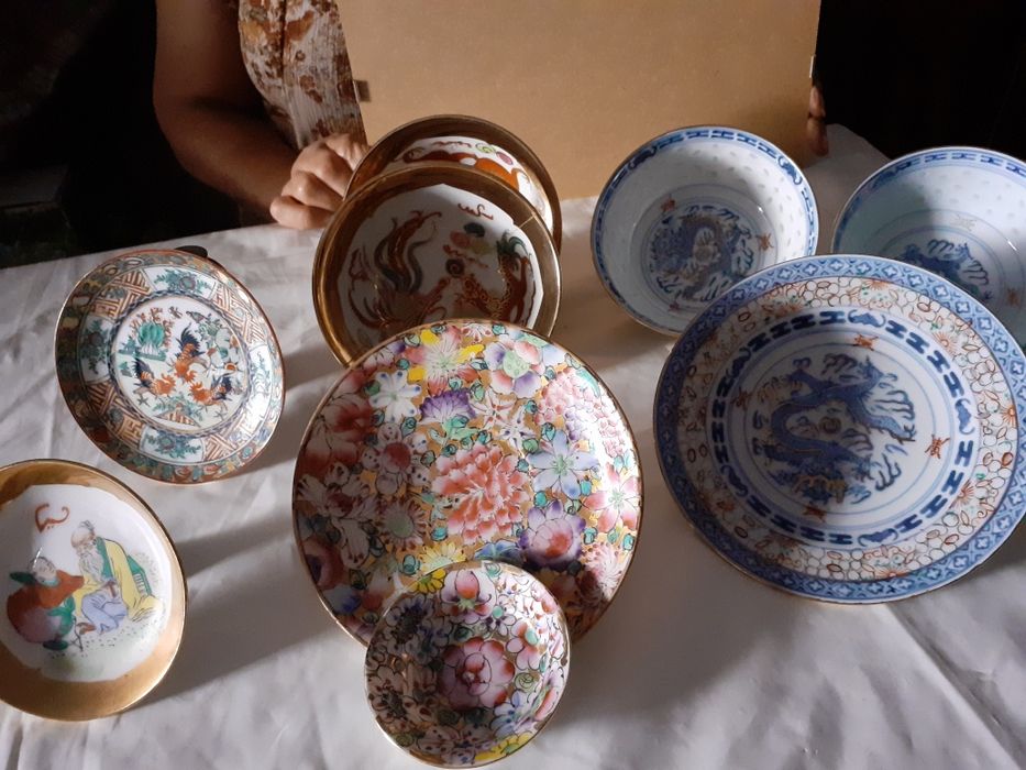 Decorações e loiça oriental antigas