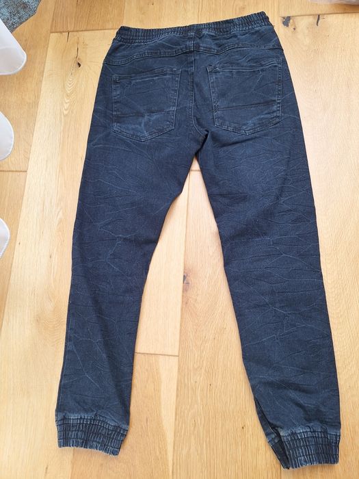 Spodnie cienki jeans