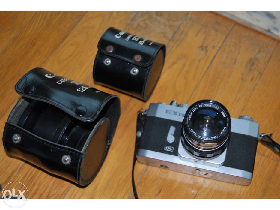 Canon EX EE clássica com 2 objectivas