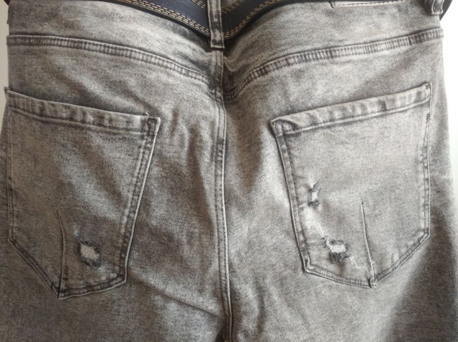 Джинсы мужские р-р eur44, usa34, mex34 Bershka