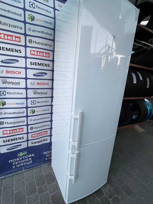 Холодильник б/в Electrolux 200cм Білий крапельний #07336