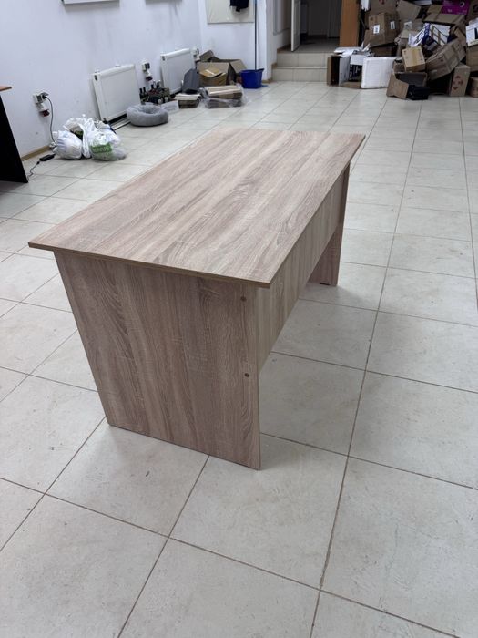 Стол письменный / офисный