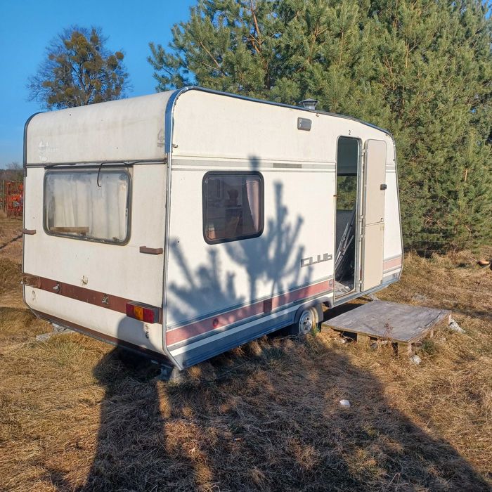 Przyczepa campingowa stacjonarna Burstner Hobby