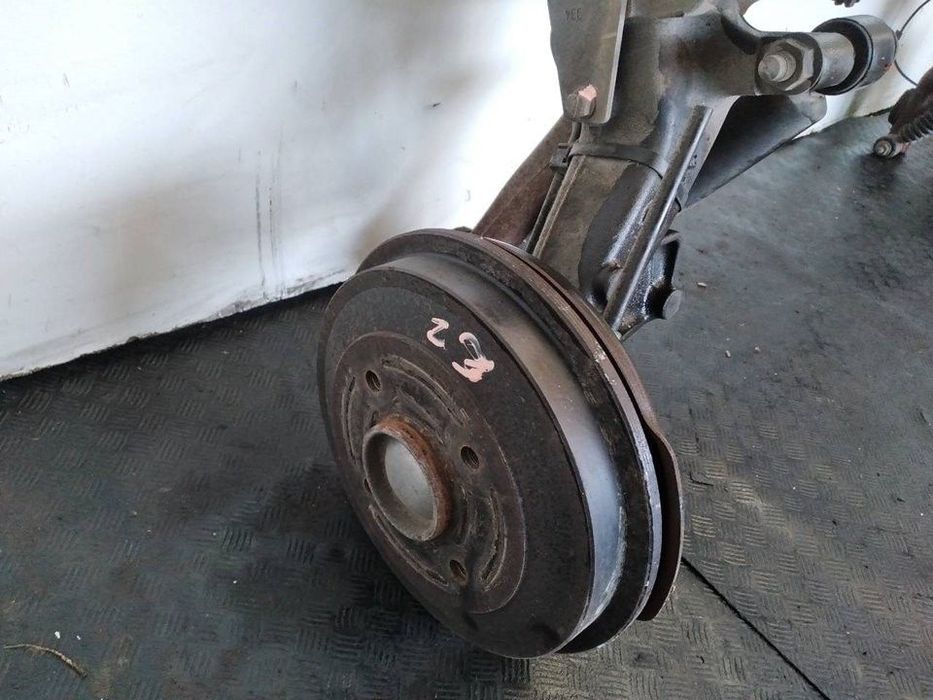 CHARRIOT TRASEIRO PEUGEOT 206 FASTBACK 2005