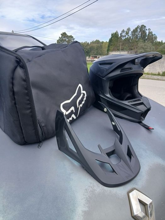 Vendo capacete semi novo