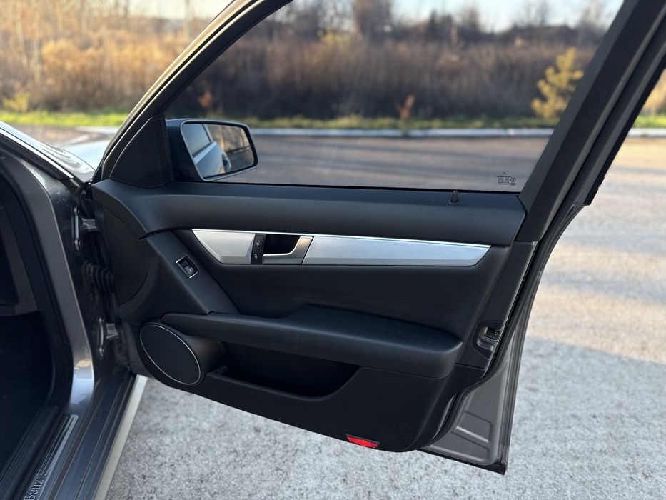 Mercedes C220 2012 Avantgarde