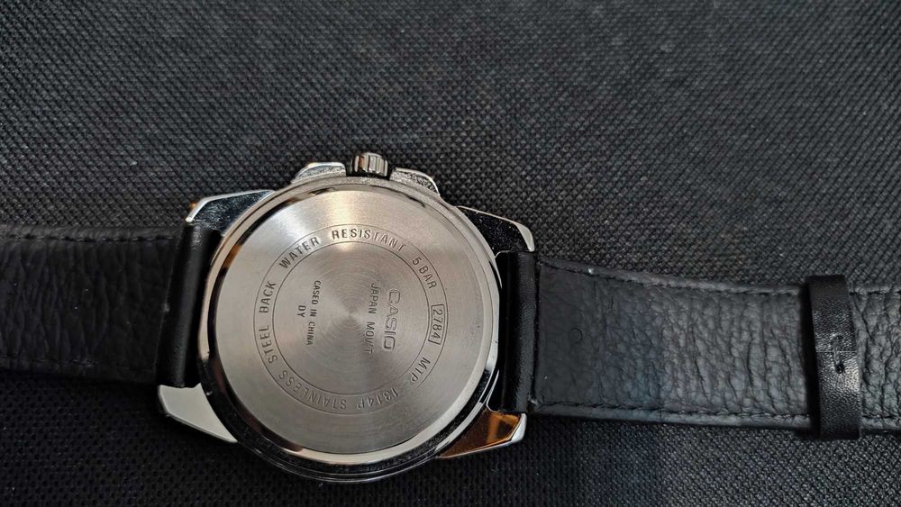 Relógio Casio, resistente á água