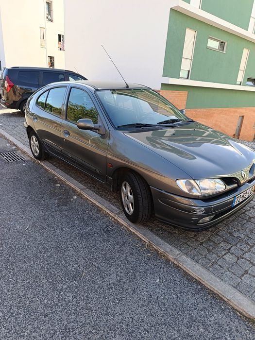 Renault Megane 1.4 RT com 92000 klms