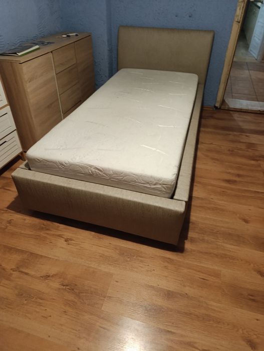 Sprzedam łóżko stan dobry możliwość transportu za dopłatą