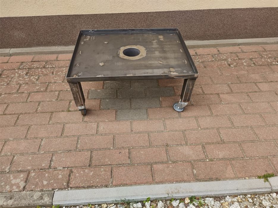 Podstawa do wędzarni