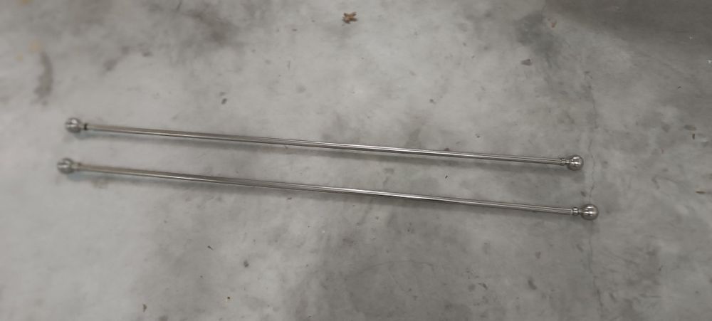 Varões extensíveis para cortinados