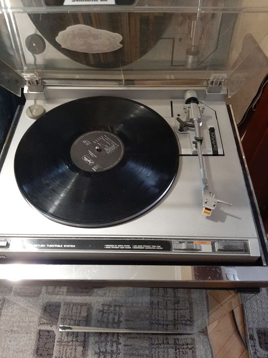 Музичний центр,стойка.