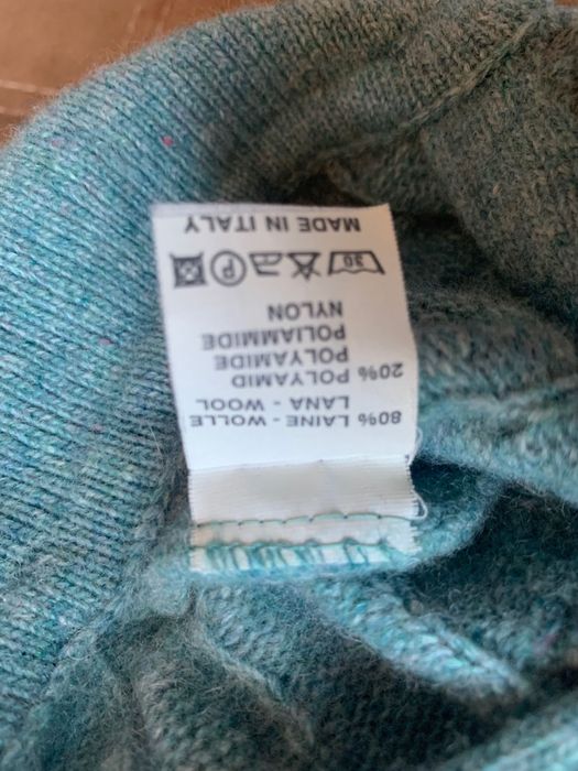 Вовняний жіночий светр бірюзового кольору.Розмір XL.