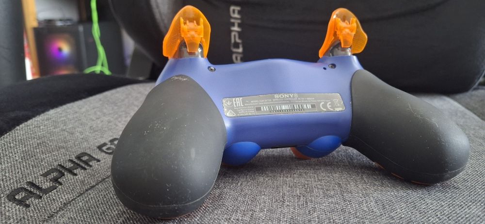 Comando Original PS4 DualShock 4 + Acessórios | Como Novo!64550292596482124