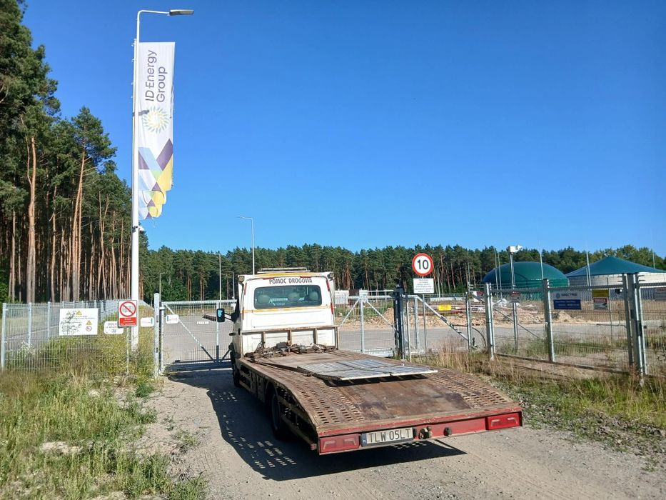 Renault Mascott 65 ładowność 3600kg pomoc drogowa laweta najazd