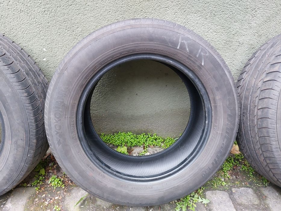 Opony letnie Yokohama BluEarth E70GZ 99H