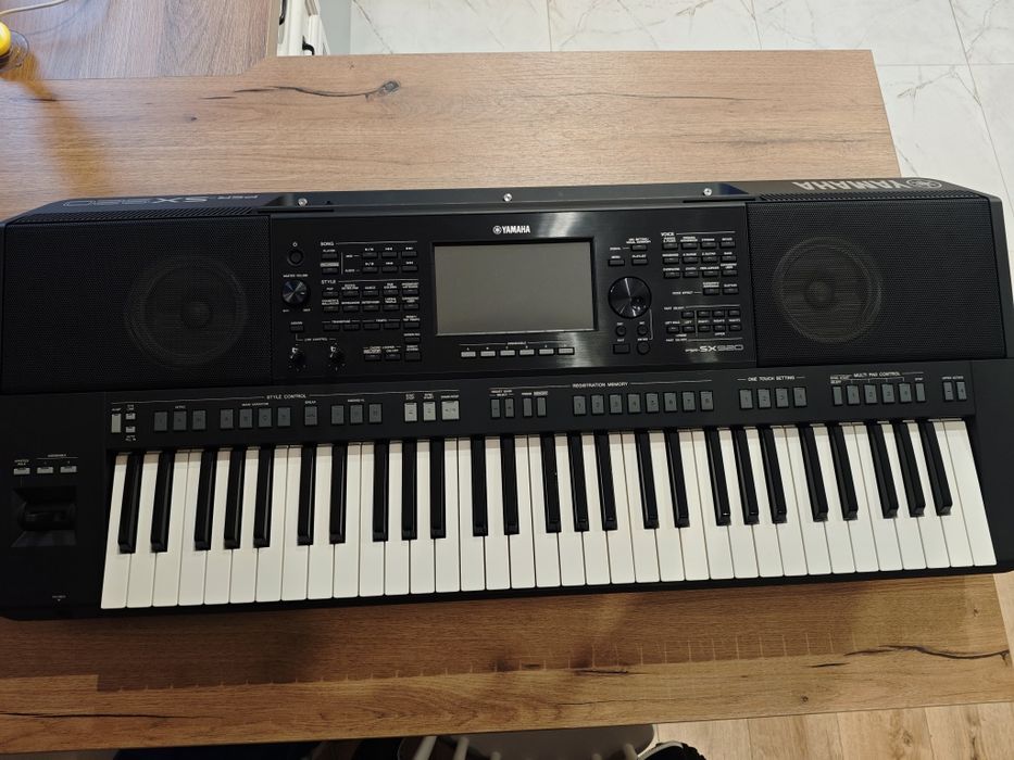 Yamaha psr sx920