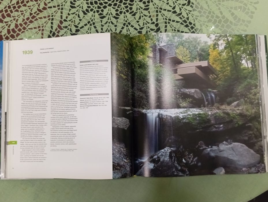 Livro de arquitetura - Iconic House