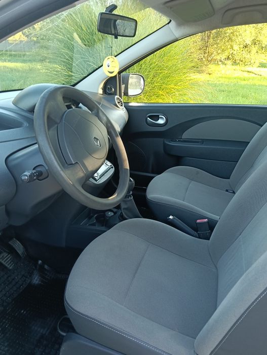 Renault Twingo II 1.2 16V 2011