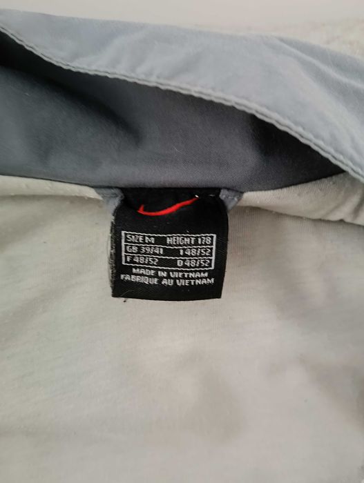 Cienka kurtka NIKE