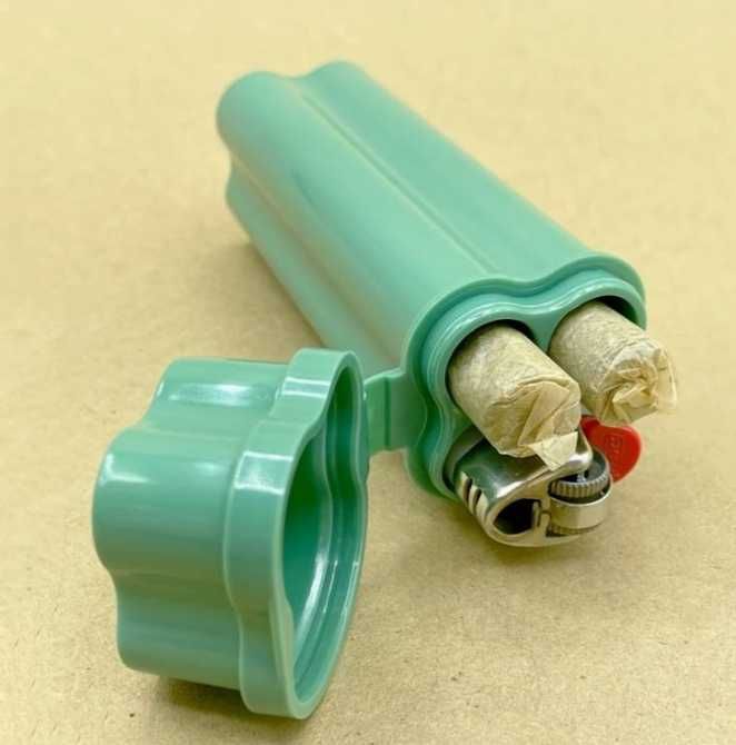 Estojo para isqueiro e cigarros