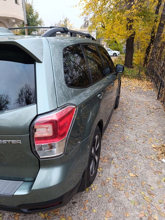 Субару Форестер 2018