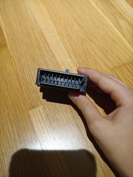 DESCONTO 75% Transformador SCART para RCA