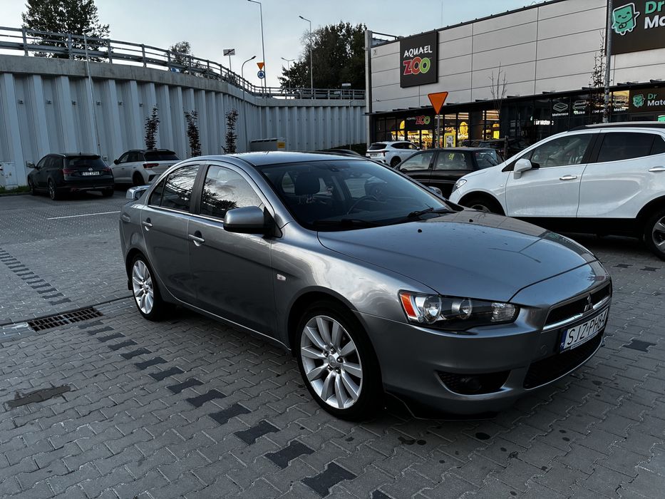 Mitsubishi Lancer