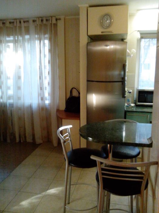 Продажа 2 комнотной квартиры район ЮТЗ