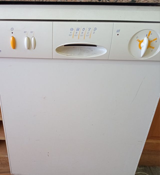 Vendo Maquina de lavar loiça