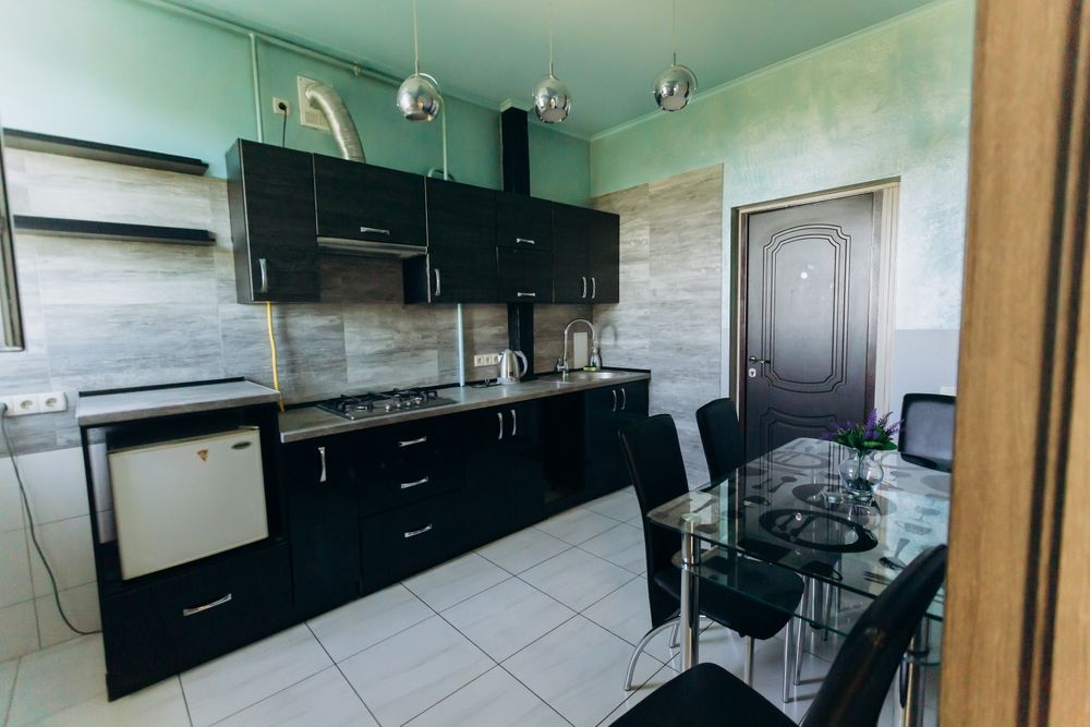 Затишна квартира біля Жд вокзалу(100метрів)