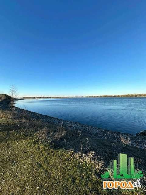 Ділянка село Сокирна неподалік Дніпра (300 метрів)