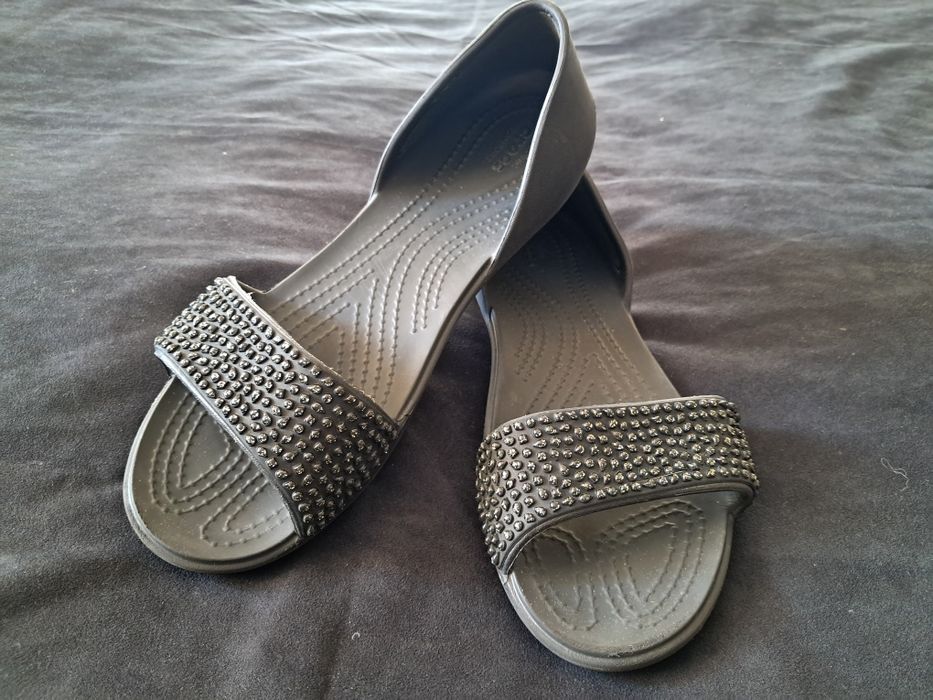 Крокси босоніжки crocs р.w7 устілка 24,5 см