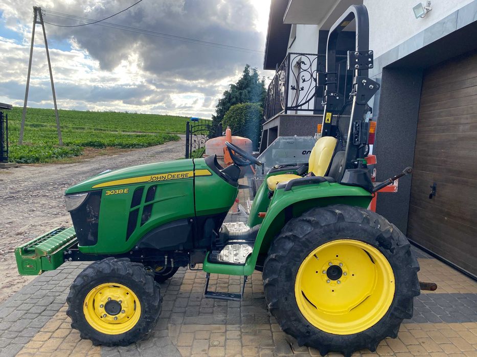 Ciągnik Traktor John Deere 3038E 4x4 Silnik Yanmar 38KM 2018r
