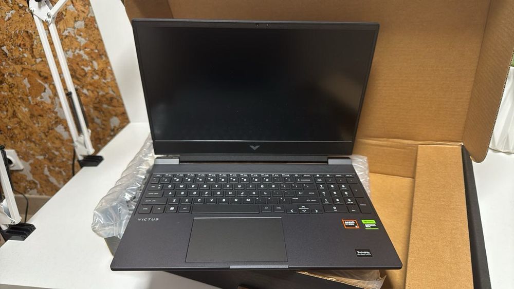 HP EliteBook 650 G9 15,6" IPS FHD, Intel I7-1235U 1TBSSD  32GB RAM ОПТ