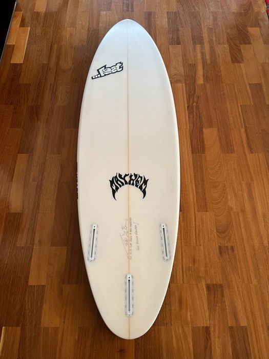 Prancha de Surf LOST como nova!