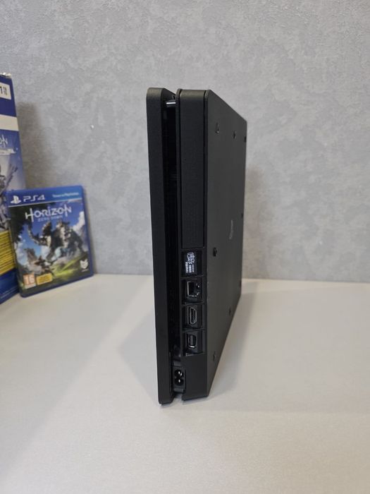 Sony Playstation Ps4 Ps 4 Slim 1024GB HDD 1TB 12 Місяців Гарантія Магазин 3 Ревізія CUH2208B + У Подарунок Ліцензійний Диск з Грою Horizon Zero Dawn