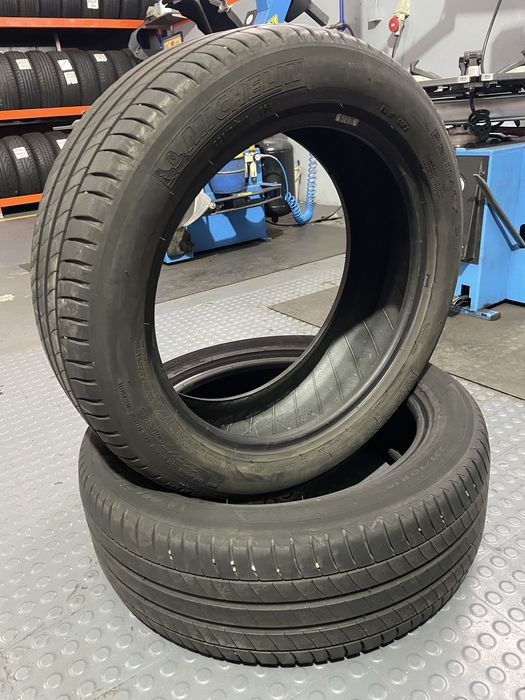 Pneus 225-50-R18